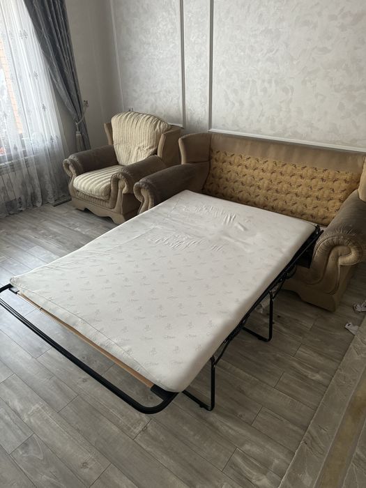 Продам Диван и кресло