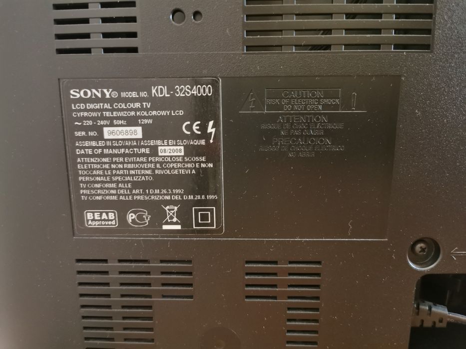 Продам ЖК-телевизор Sony BRAVIA модели KDL-32S4000.