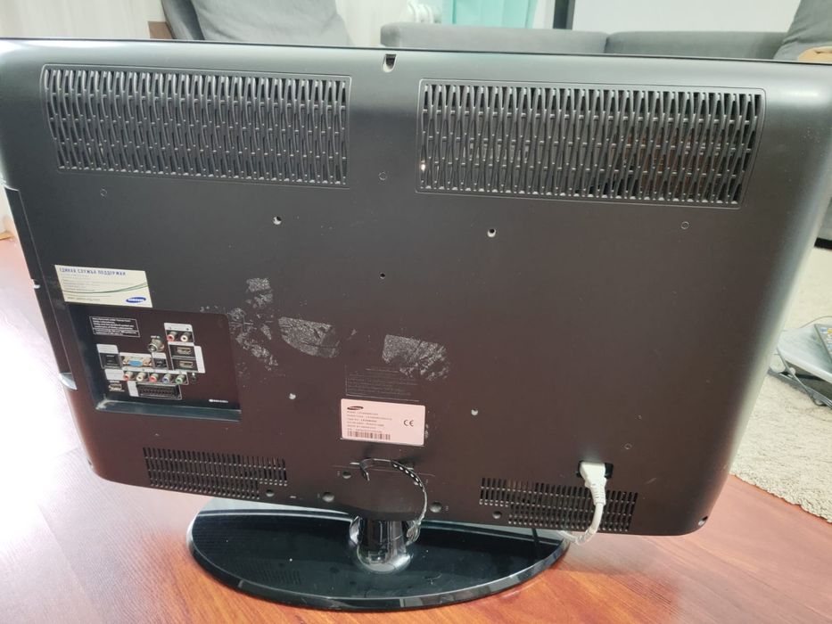 Телевизор Samsung