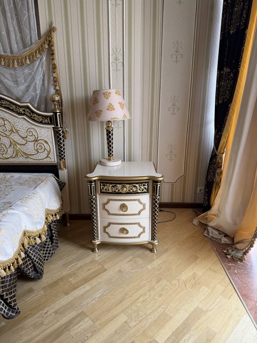 Продам кровать VERSACE  180*200
