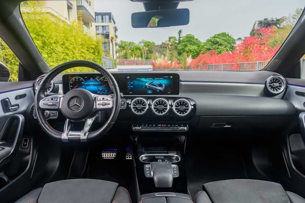 Mercedes-Benz CLA 250 Coupe - AMG Line 2023