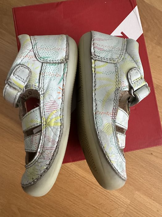 Sandale Kickers din piele, inchidere velcro, 25 EU, interior 15.7 cm