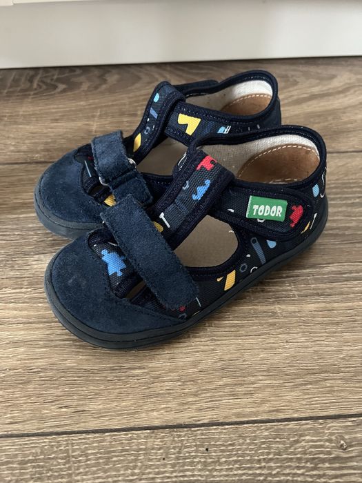 Пантофи Тодор от 24 до 26 номер