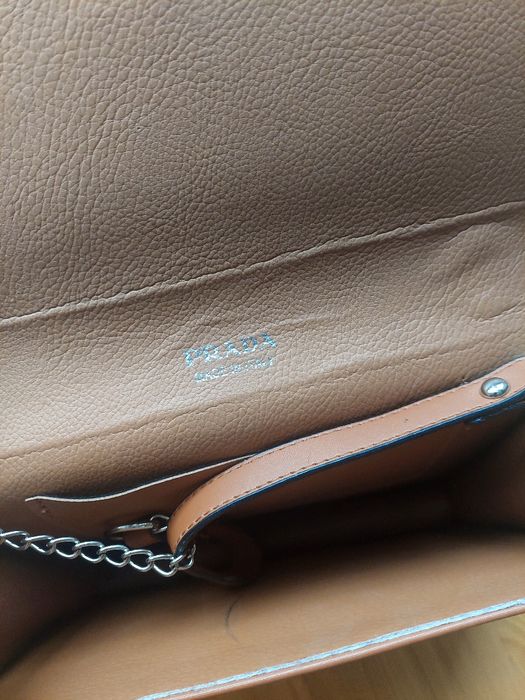 Geantă Prada cafenie