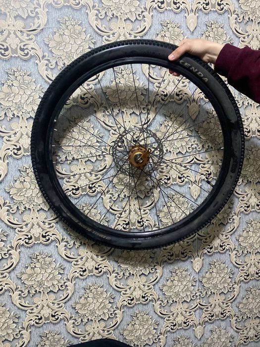 Sotiladi! Original Germaniya velosiped oldi baloni (27 razmer)