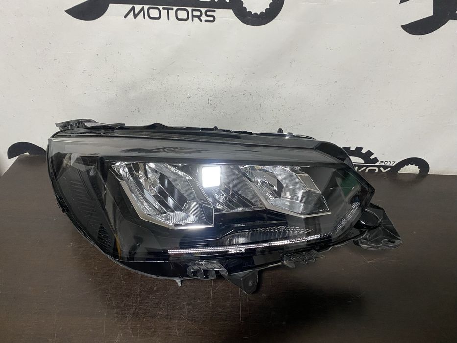 Far dreapta led Peugeot 208 an 2019-2022
