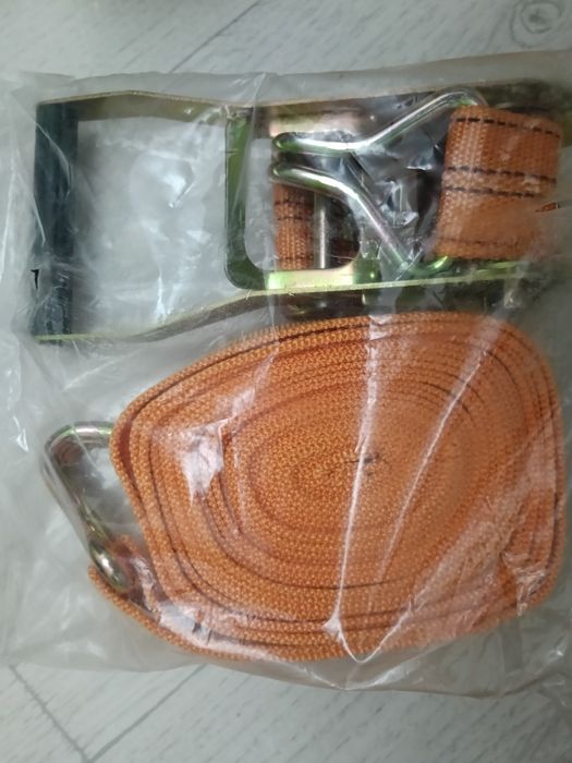 Стяжной ремень новый