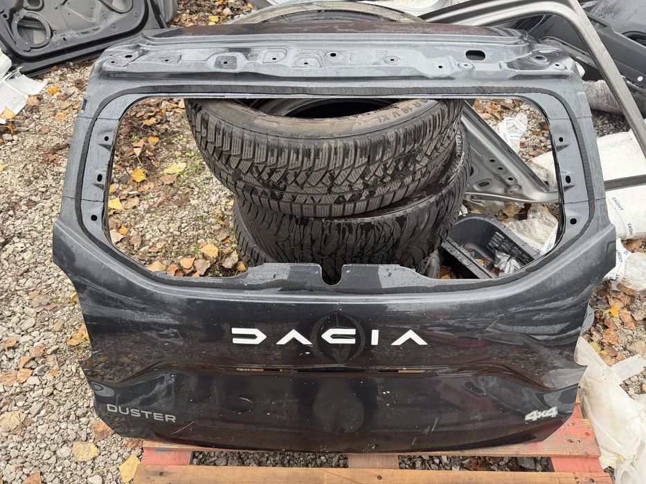 Капак Dacia Duster