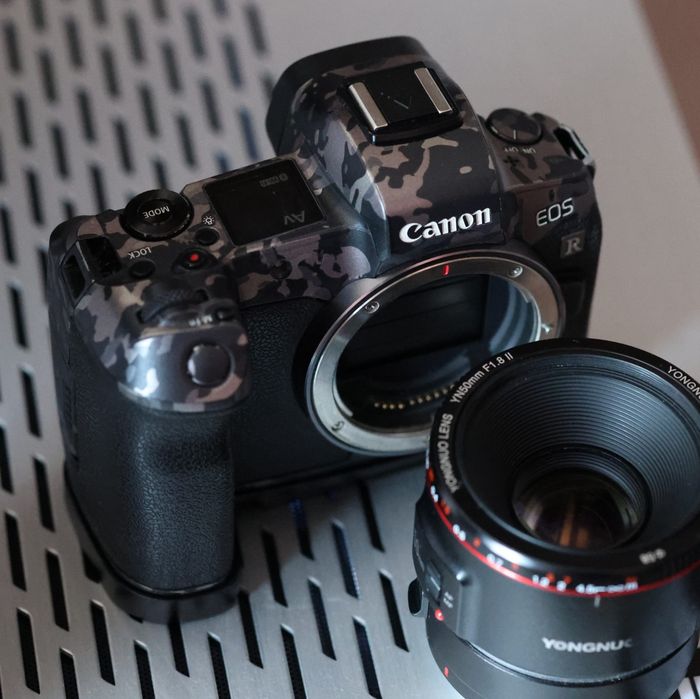 Canon EOS R продам фотик