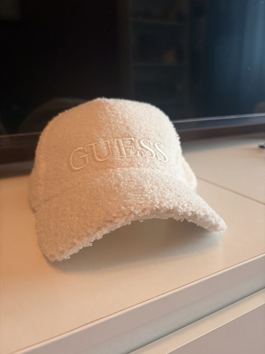 Sepci  guess  de dama