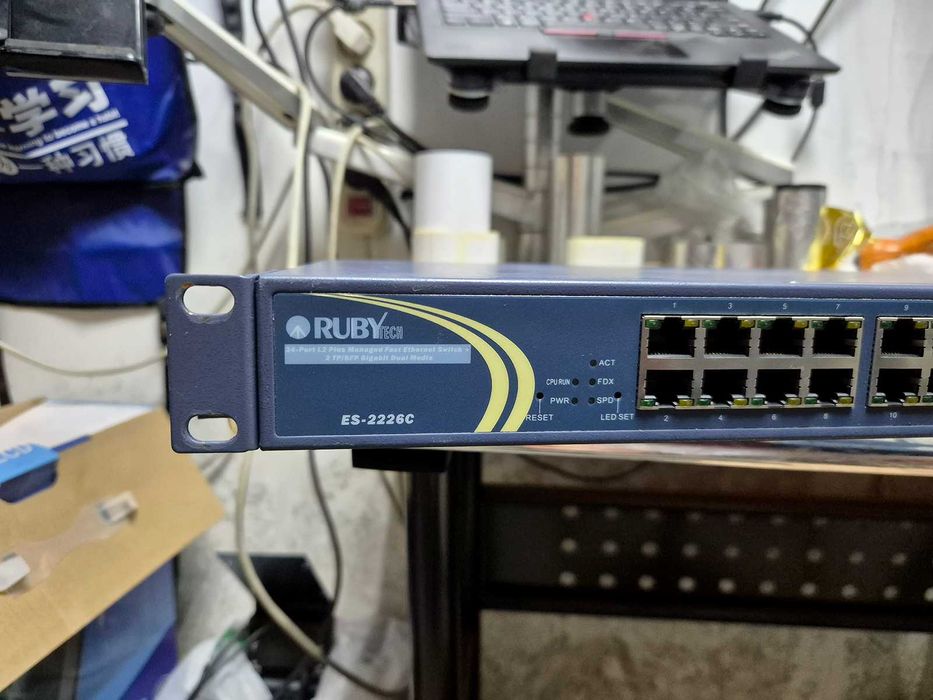Управляемый коммутатор switch Rubytech ES-2226 24x10/100,2x10/100/1000