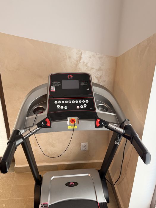 Bandă de alergat electrică BodyFit A6000
