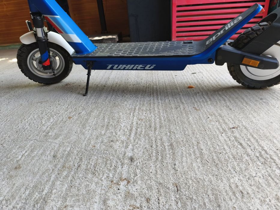 Trotineta electrica pentru copii