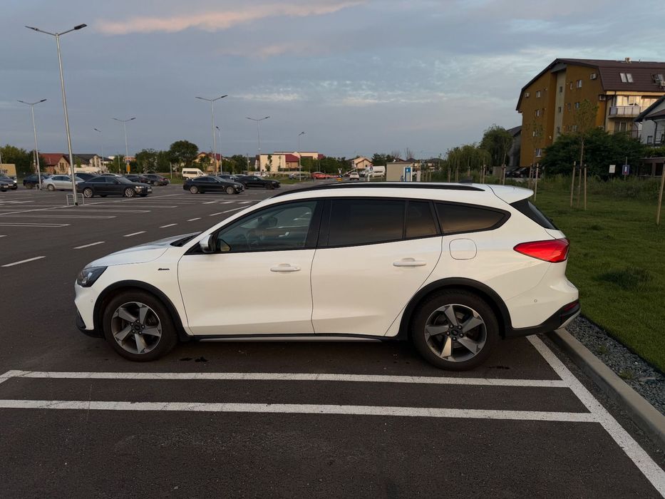 FORD Focus 2021 — imagine 3