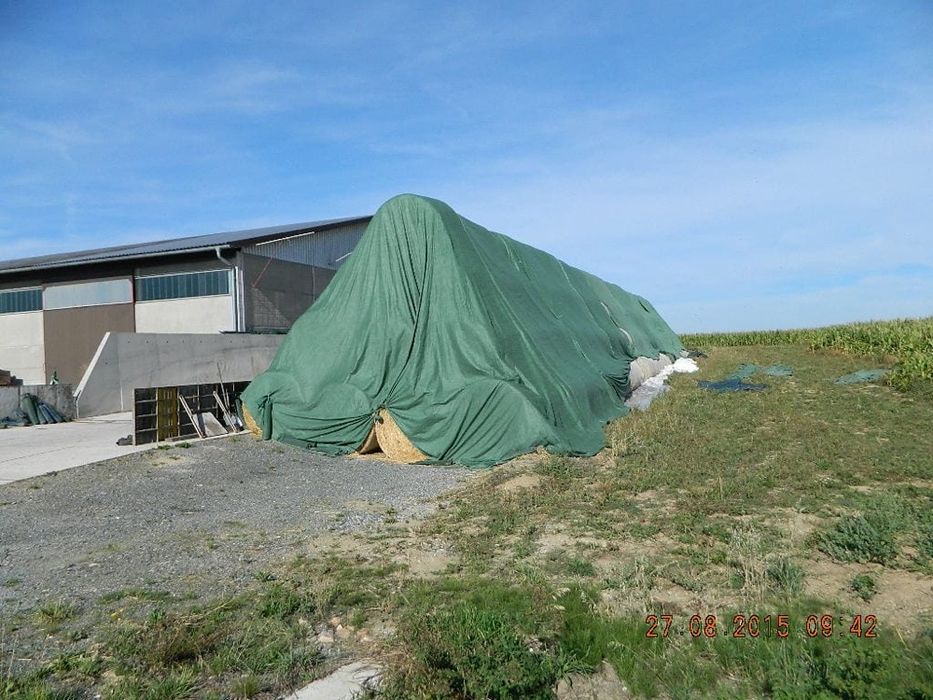 PRELATA pentru protectia sirelor de fan și paie=PROTECTIE BALOTI