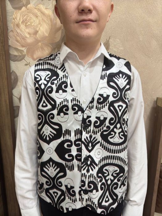 Оптом миллий нимча, жилетка мактаб окувчилари учун