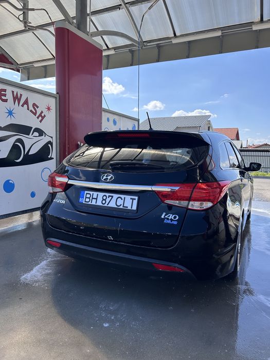 Vând Hyundai i40