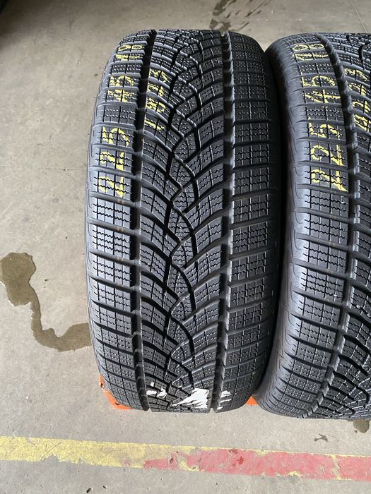 Anvelope iarna 225/45/18 Goodyear Ultra Grip Performance 225 45 18 R18