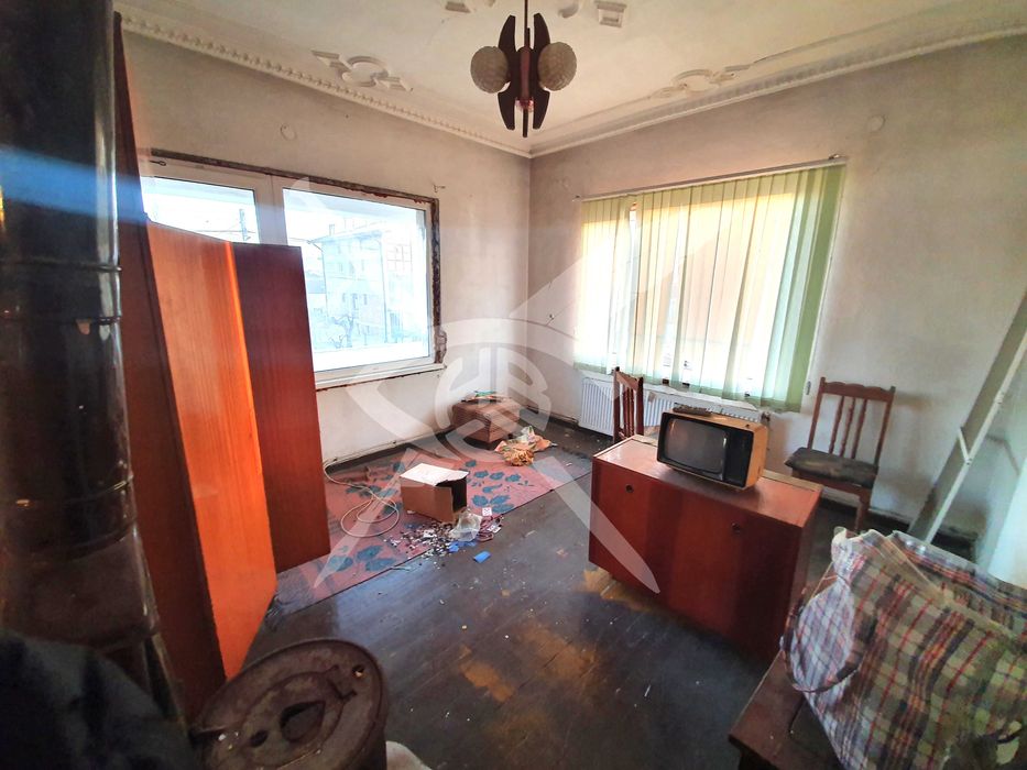 Продава се Къща в с. Цалапица, Област Пловдив - 200 кв.м за 625 €/кв.м - Снимка #1