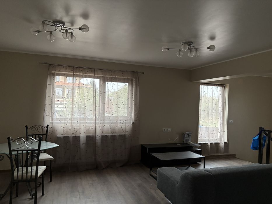 Pf. Se ofera spre inchiriere Apartament la casa