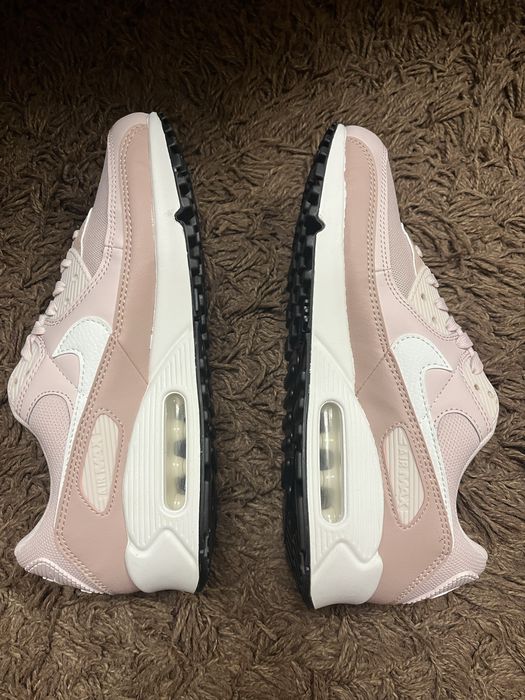 NIKE аir max в бебешко розово