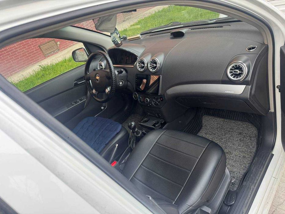 Nexia-3  Холати яхши бир қўл ҳайдалган