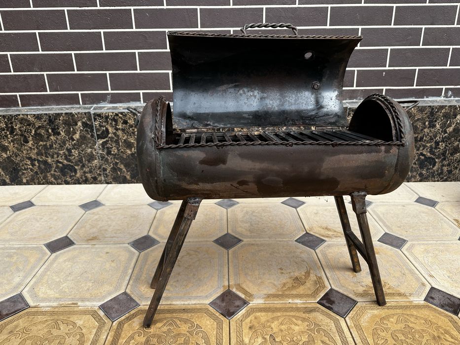 Мангал, для шашлыков и стейков