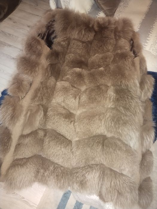 Продам  безрукавку писец