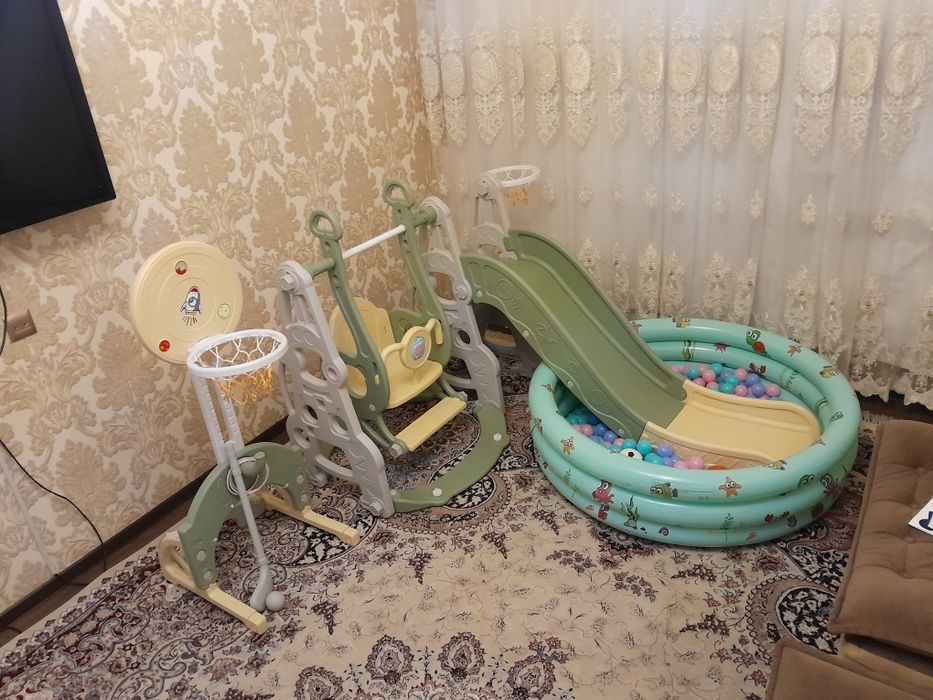 Горка качела сухой бассейн и мячик 100