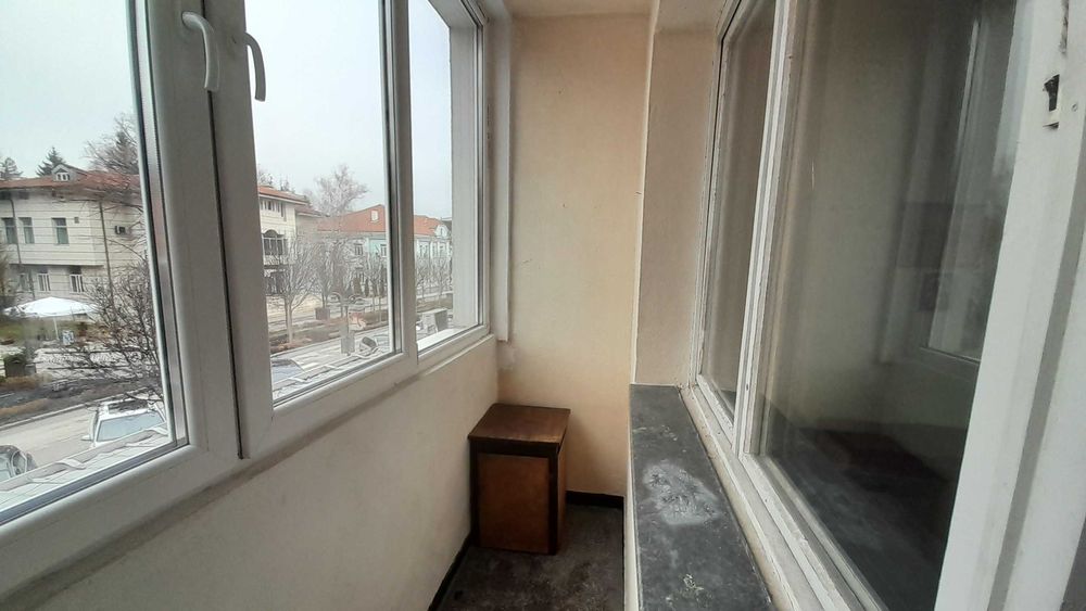 Продава се Тристаен апартамент в Разлог - 80 кв.м за 1225 €/кв.м - Снимка #7