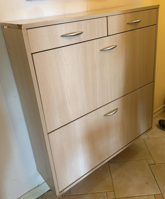 Шкаф за обувки с чекмеджета