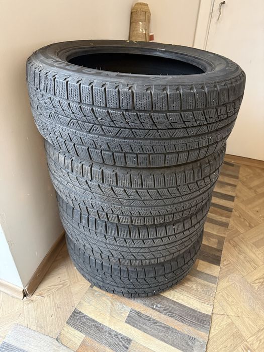 Зимние шины комплект