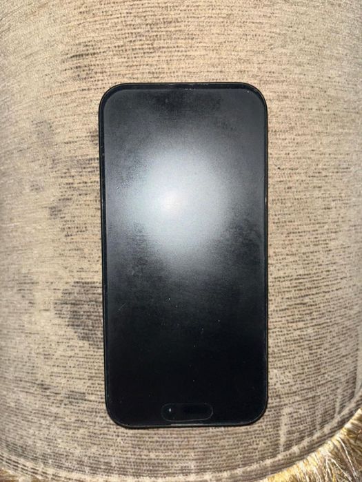 Айфон 15 про с горантием