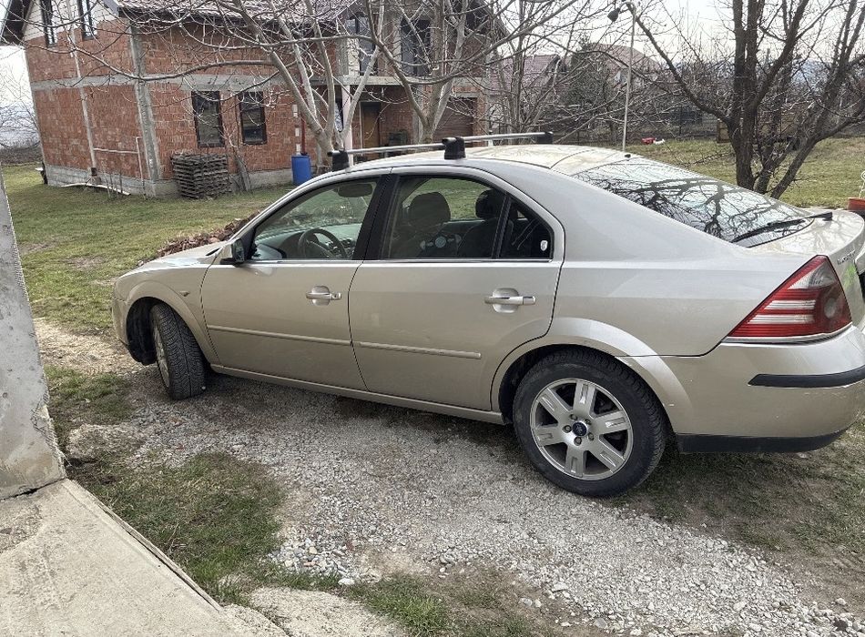 Ford mondeo 2,2 tdci