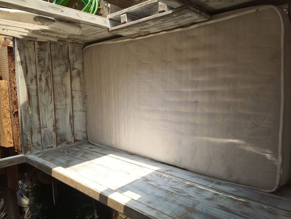 Детско легло къщичка