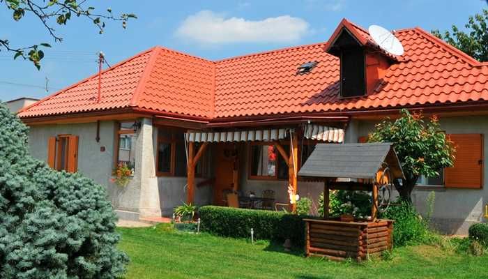 Echipa montaj acoperis tigla metalica, montaj tabla acoperisuri