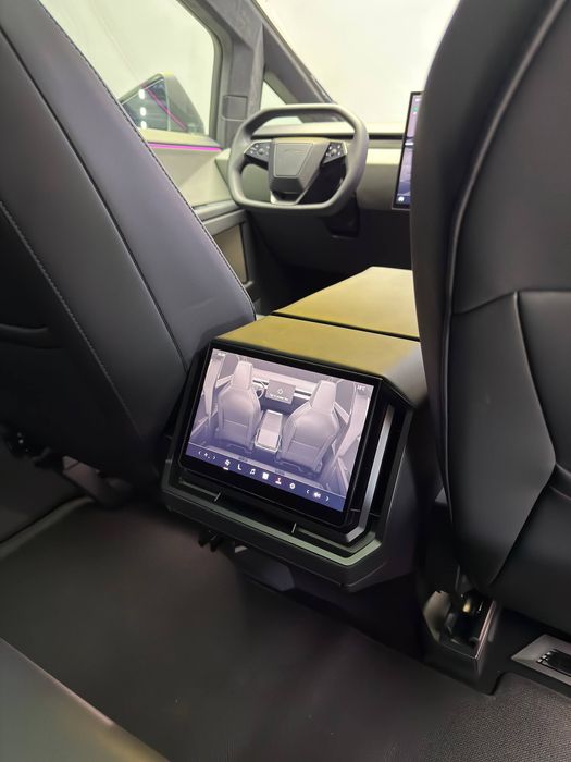 Продается Tesla Cybertruck