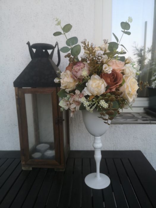 Аражировки изкуствени цветя