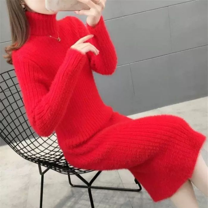 Женский ангорка плете