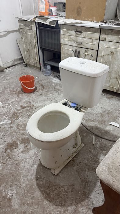 Унитаз б/у в рабочем состоянии