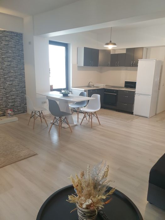 Apartament in vilă de inchiriat