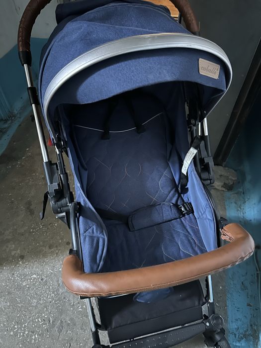 Продам детскую кольяску