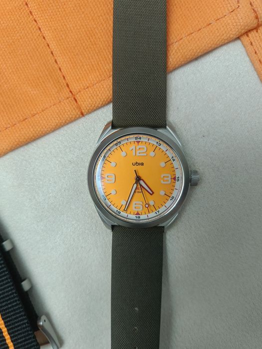 Механические часы Ubiq