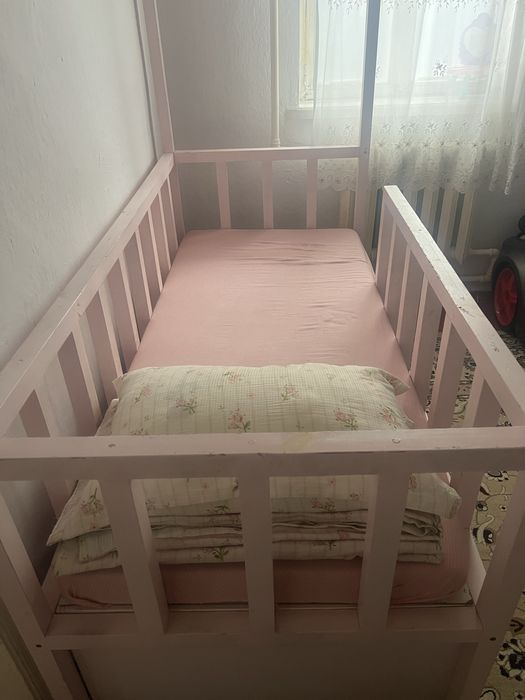 Кровать домик срочна сатылады