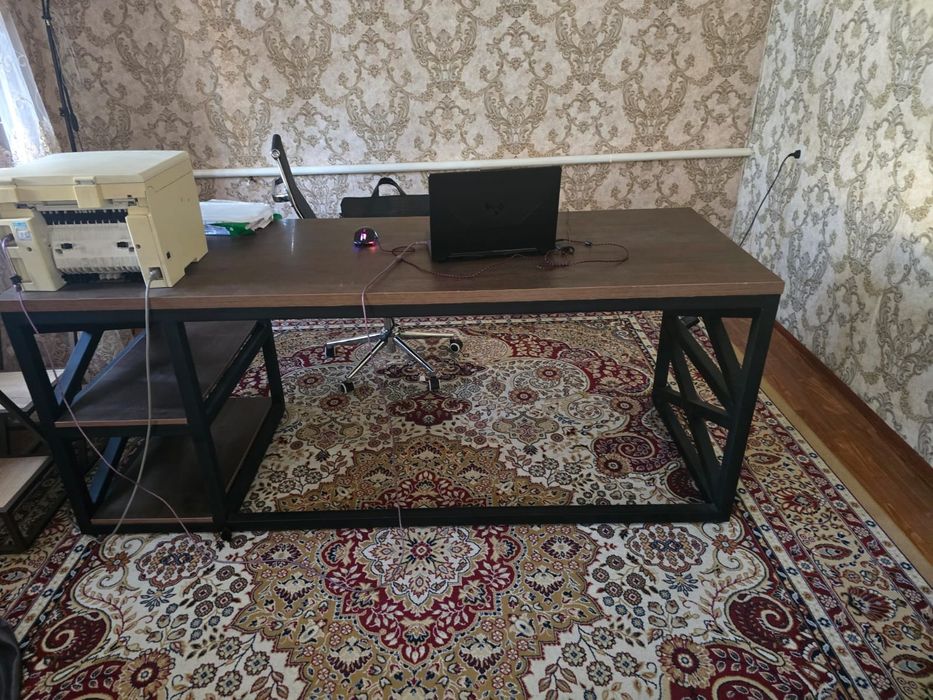 Стол офисный деверо метал