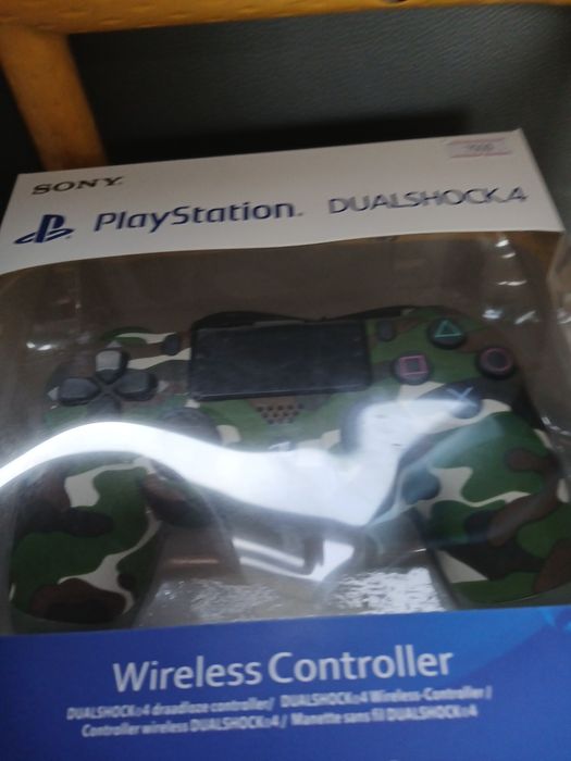 Dualshock 4 PS4 controller