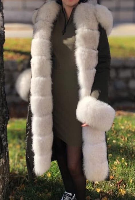 Парка естествен косъм