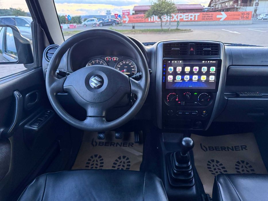 Suzuki Jimny 1.3 JLX 4WD An 11.2007 Rulaj: 170.000 KM: 1.3 Benzină
