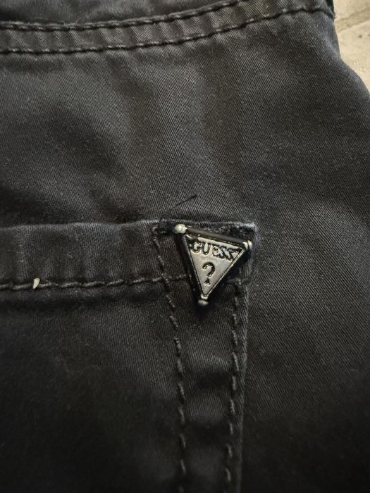 Черен панталон Guess
