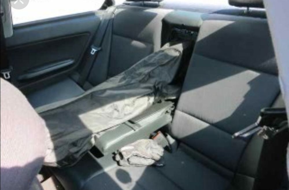 Husa ski audi incastrabila in bancheta